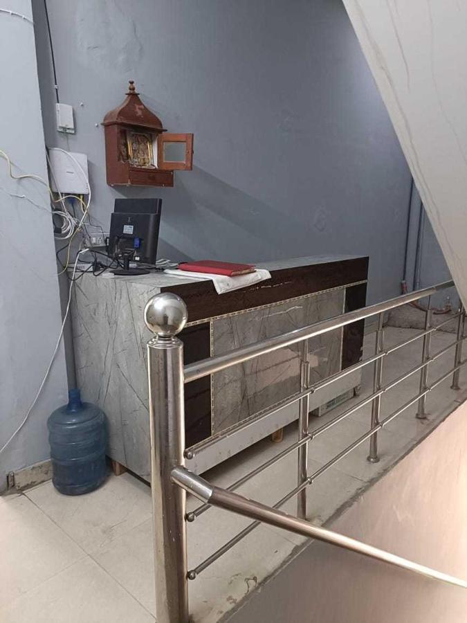 Hotel O Sky Blue Palwal Exterior foto
